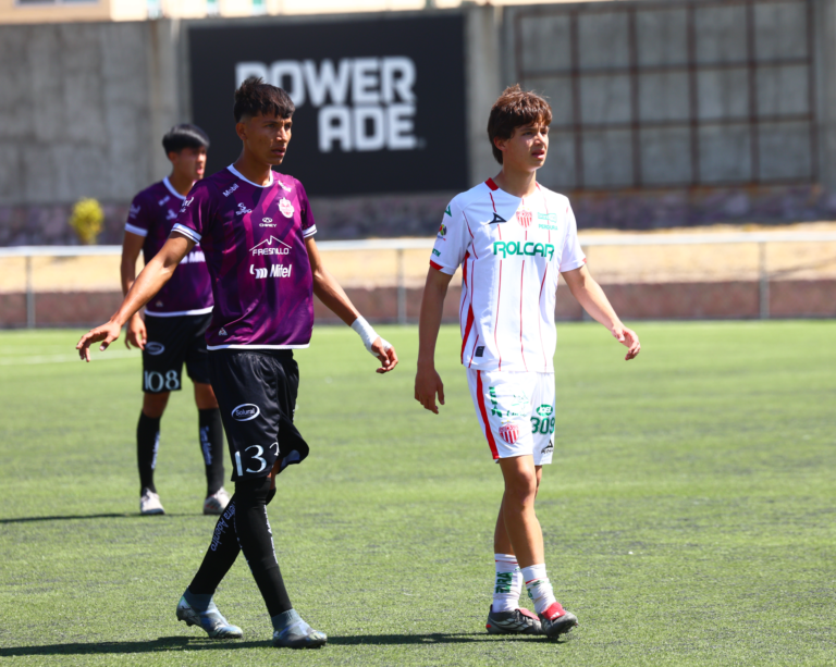 Mineros se llevó la victoria en el partido.