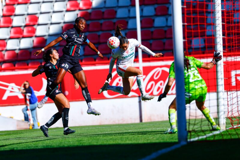 Centellas rescatan empate ante Atlético de San Luis
