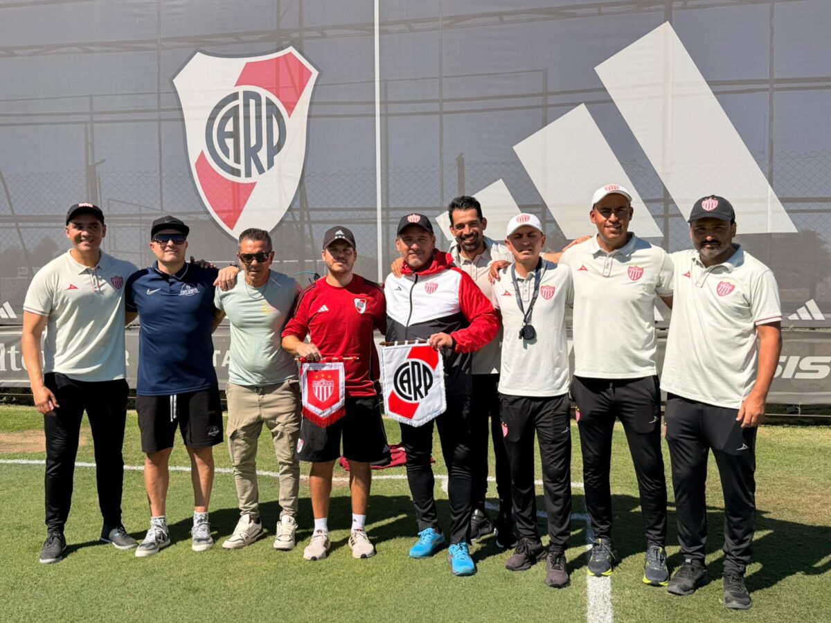 Los Rayos del Necaxa enfrentaron a River Plate. 
