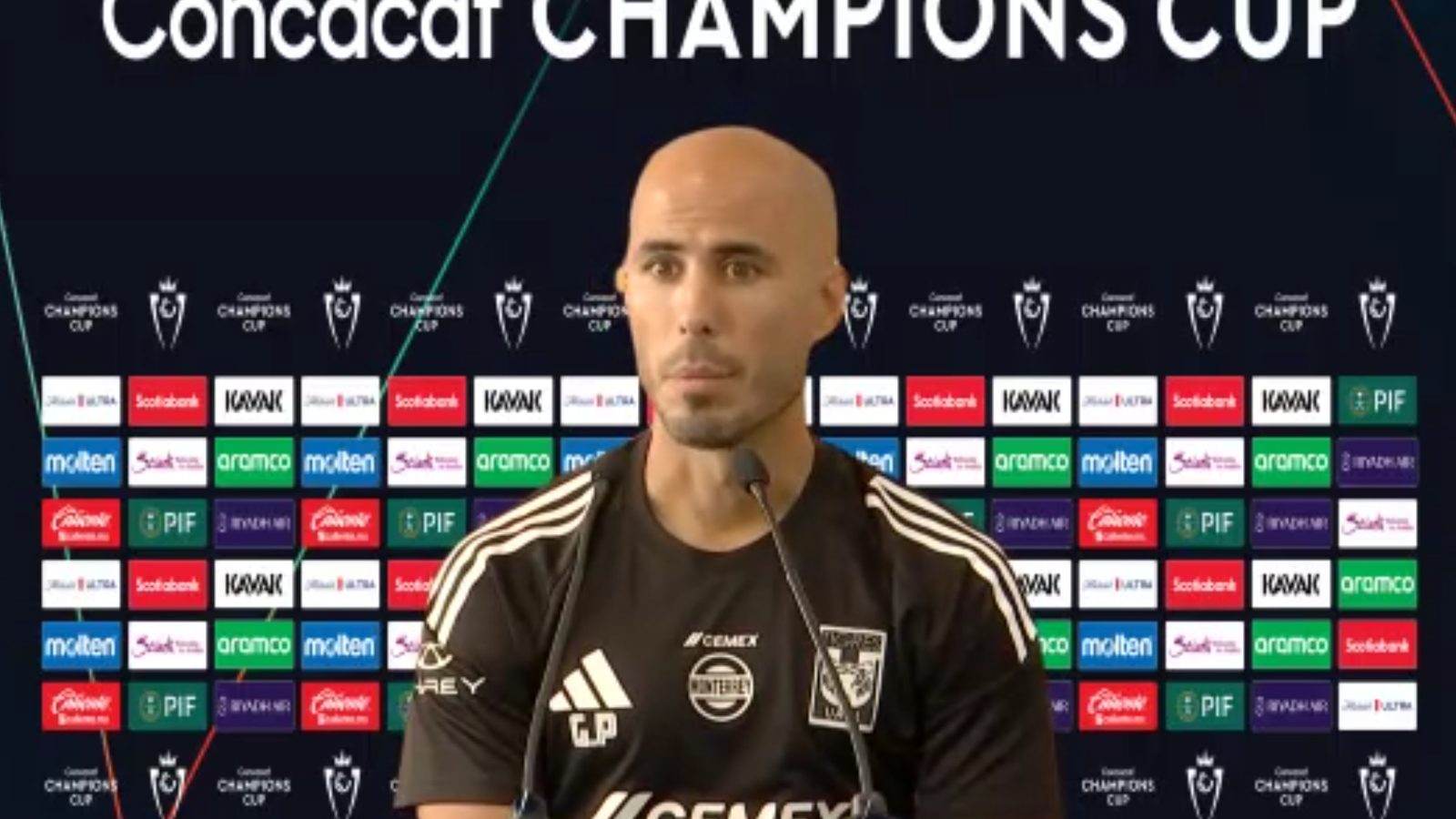 Guido Pizarro, director técnico de los Tigres. Tigres enfrenta al Cincinnati FC en la Concacaf.