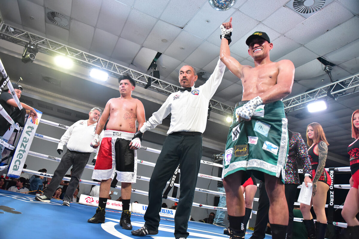 Oziel “Russo” Santoyo gana por nocaut en Monterrey