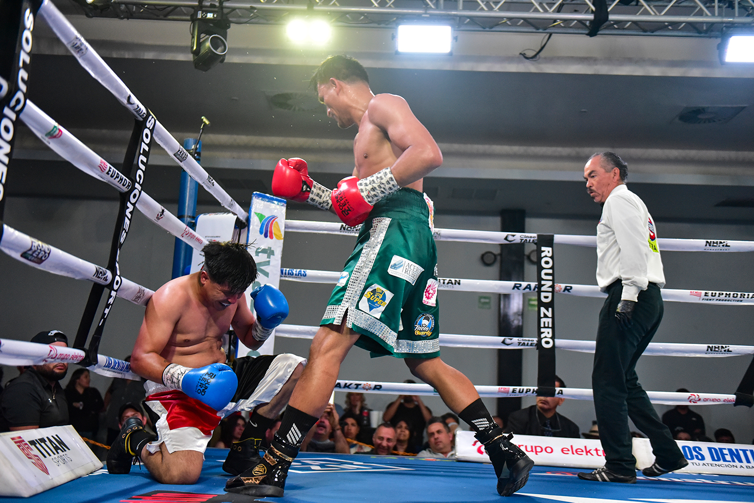 Oziel Santoyo se impuso por nocaut al sinaloense Jesús Acosta