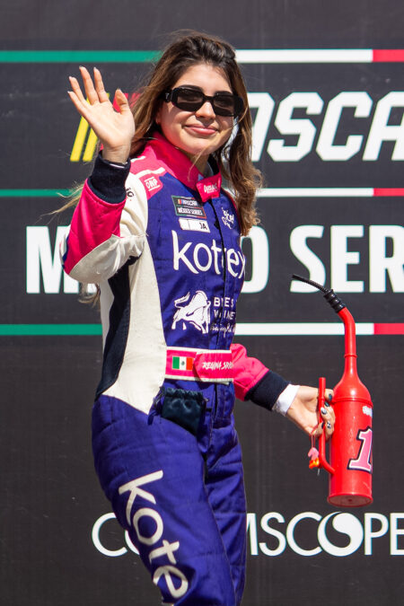 Regina Sirvent lista para tomar la salida.