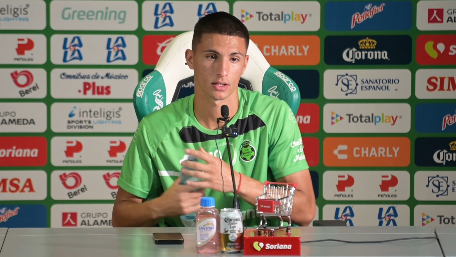 Ezequiel Bullaude, jugador de Santos Laguna.