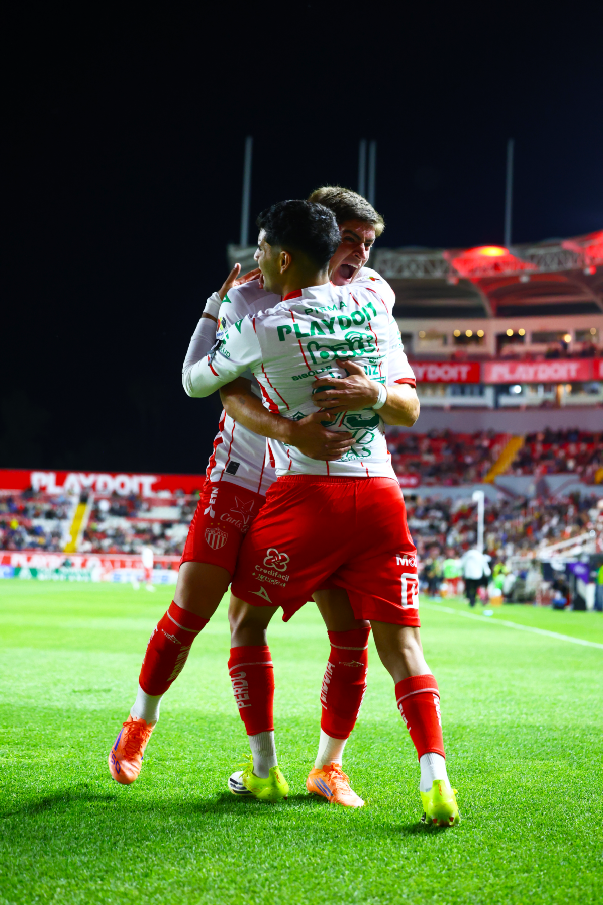 Triunfo muy importante para Necaxa que lo mantiene con vida en el torneo. 