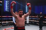 Andrés Cortés salió con el brazo en alto de la pelea.