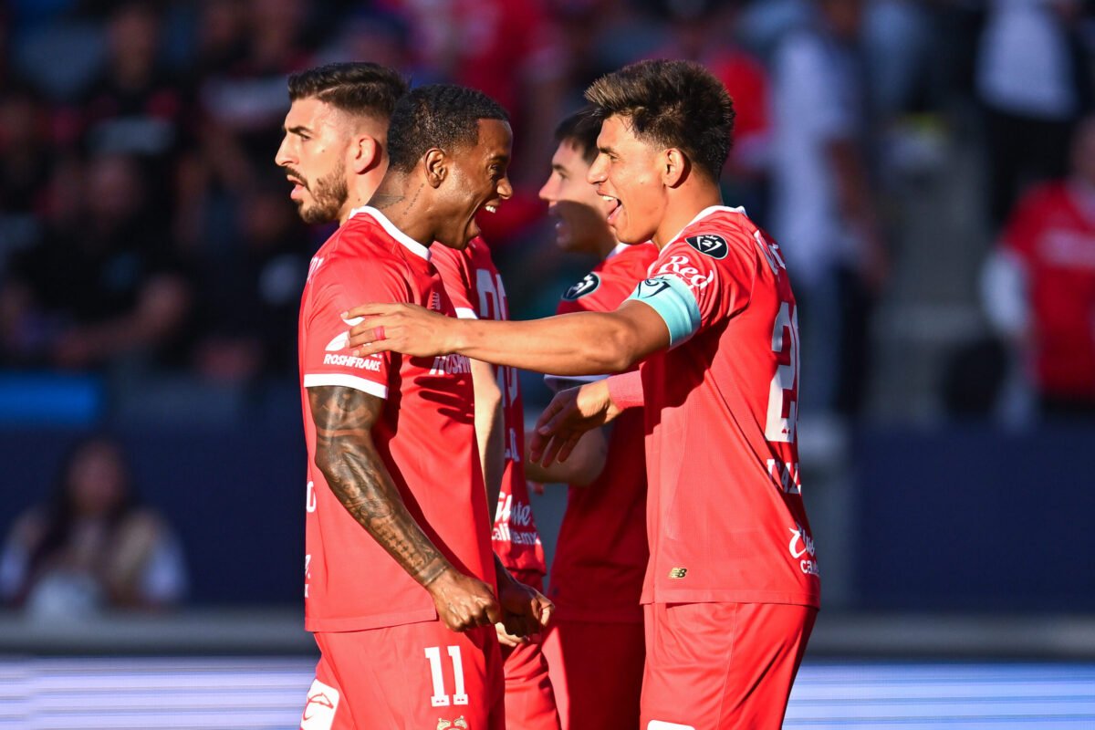 Jesús Gallardo abrió el marcador para Toluca.