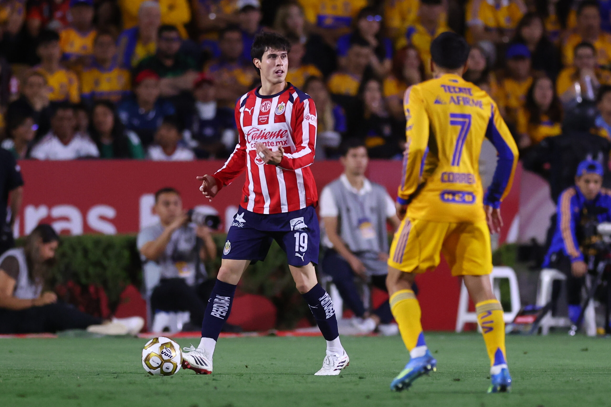Chivas listo para el duelo de vuelta ante los Tigres.