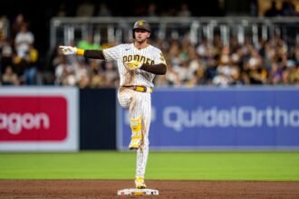 Jackson Merrill conectó uno de los dos hits de los Padres esta noche.