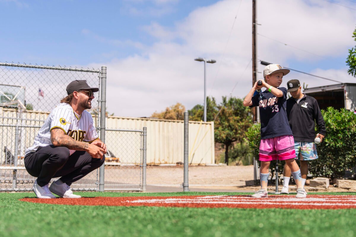 San Diego Padres: Inauguran la temporada 2026 de la 'Padres Rookie League' beneficiando a 1,800 niños