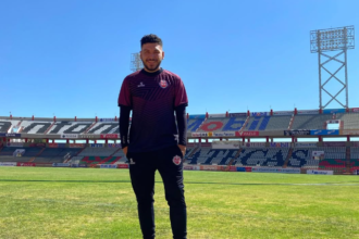 Brandon Morales sale de Mineros.