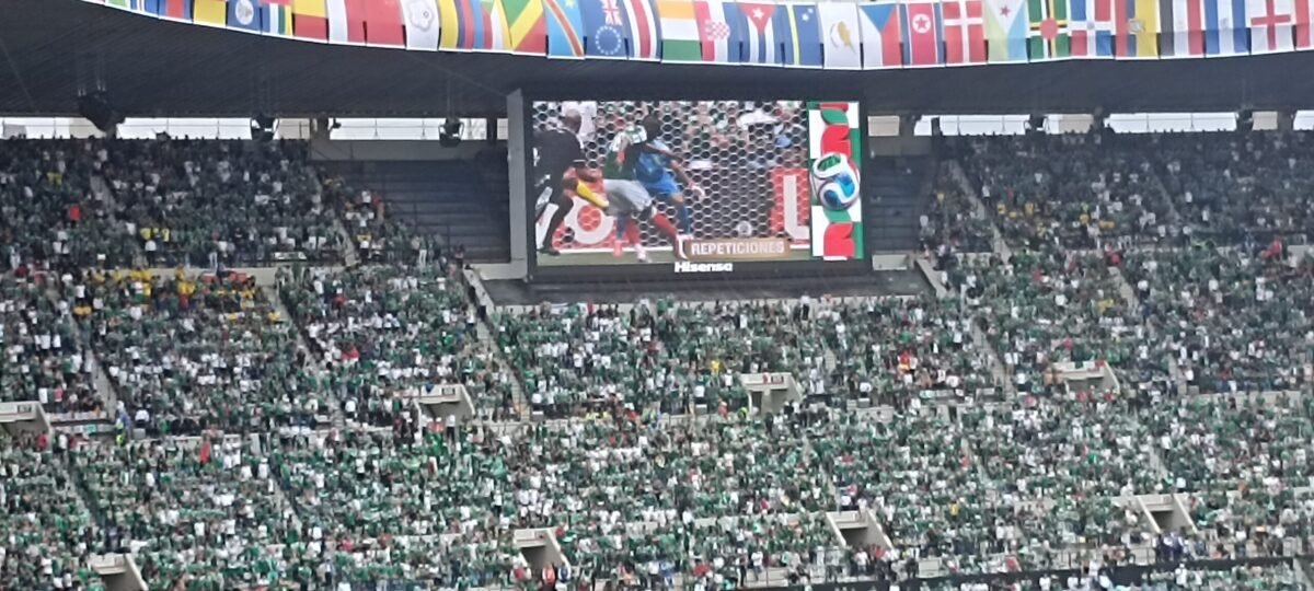 Mundial 2026: México 2 - Sudáfrica 0