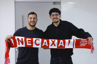 Carlos Vargas ya es jugador del Necaxa.