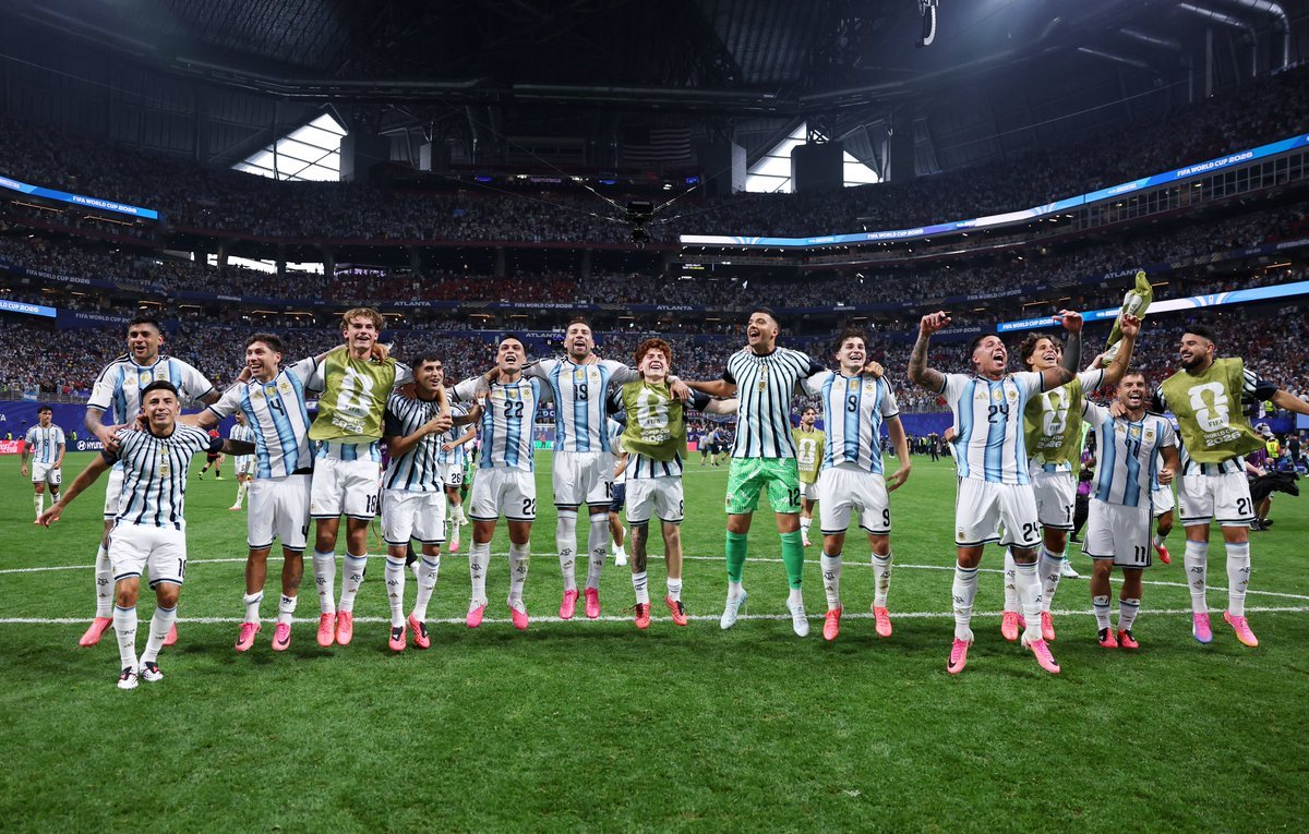 Argentina es el campeón vigente y enfrentará a Suiza en los Cuartos de Final.