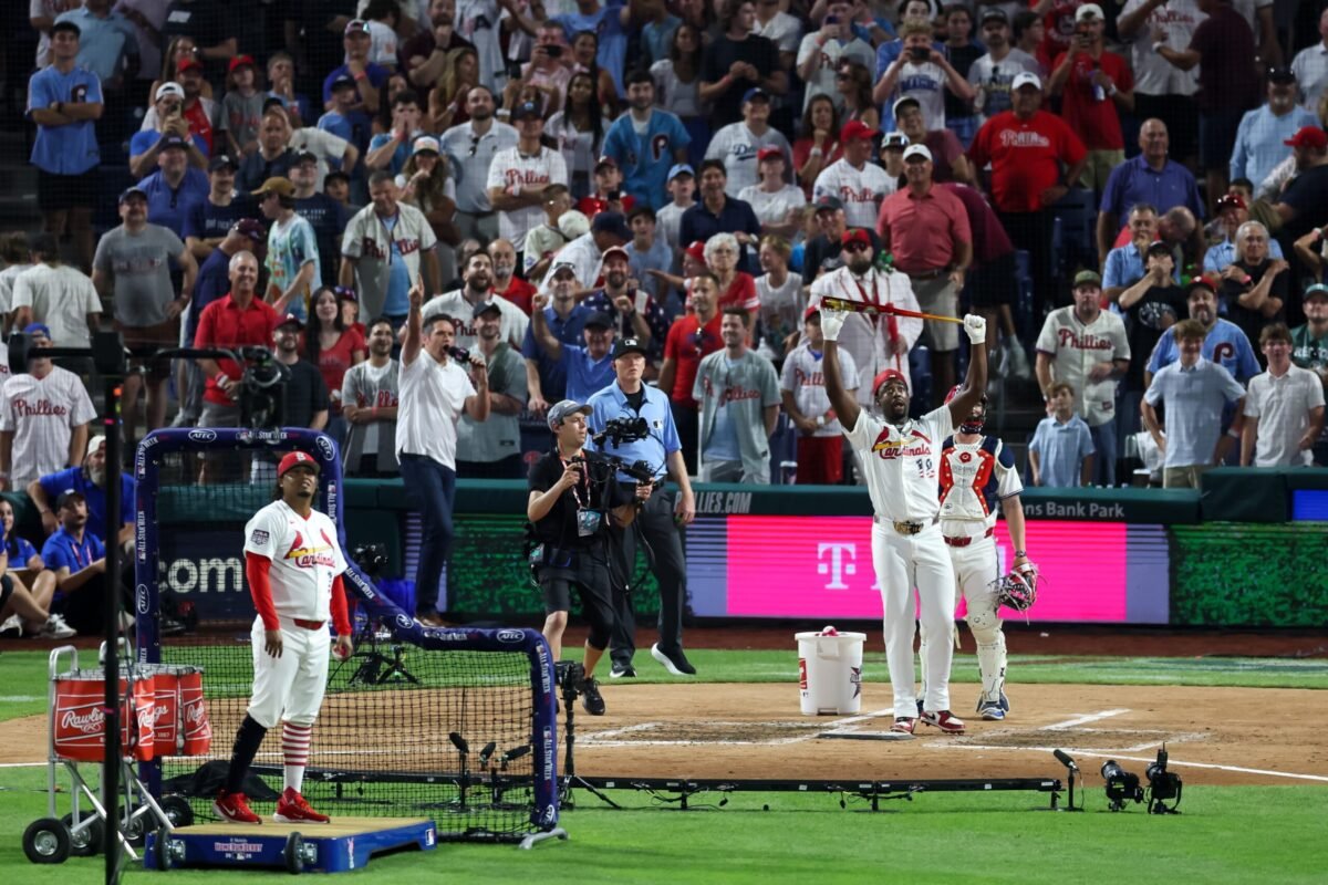 Jordan Walker se coronó campeón en el Home Run Derby de la MLB. 