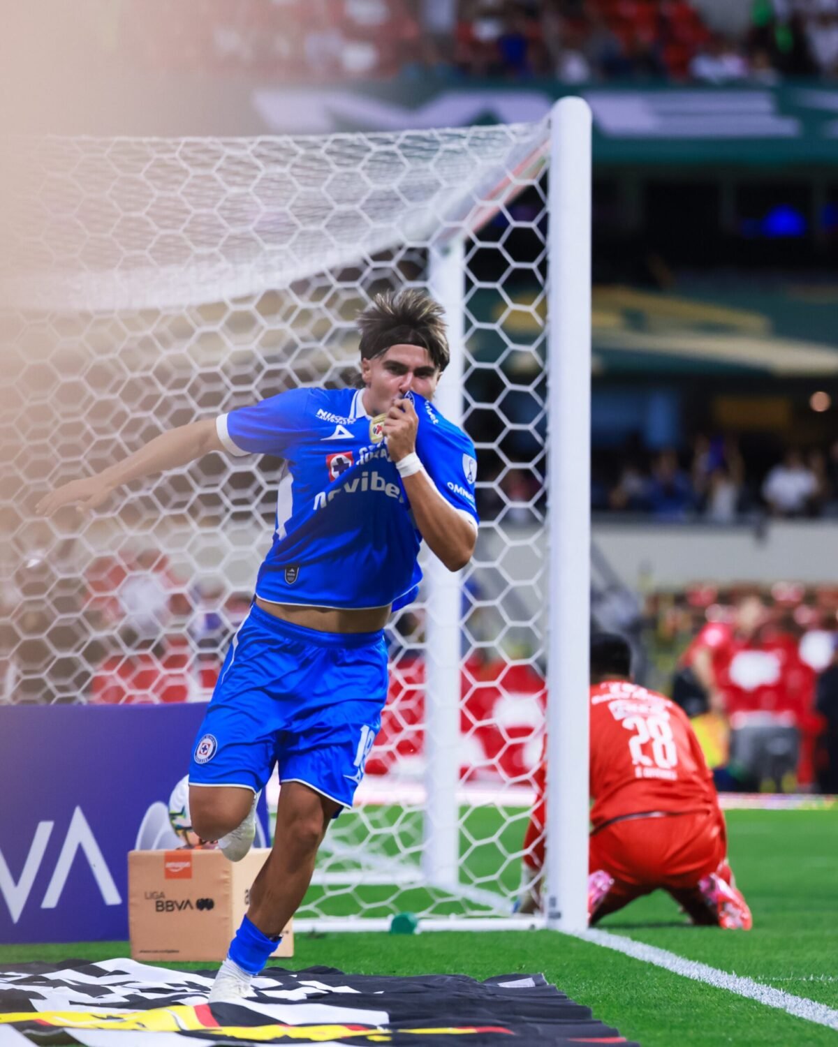 Luka Romero colocó el empate en el marcador para Cruz Azul.