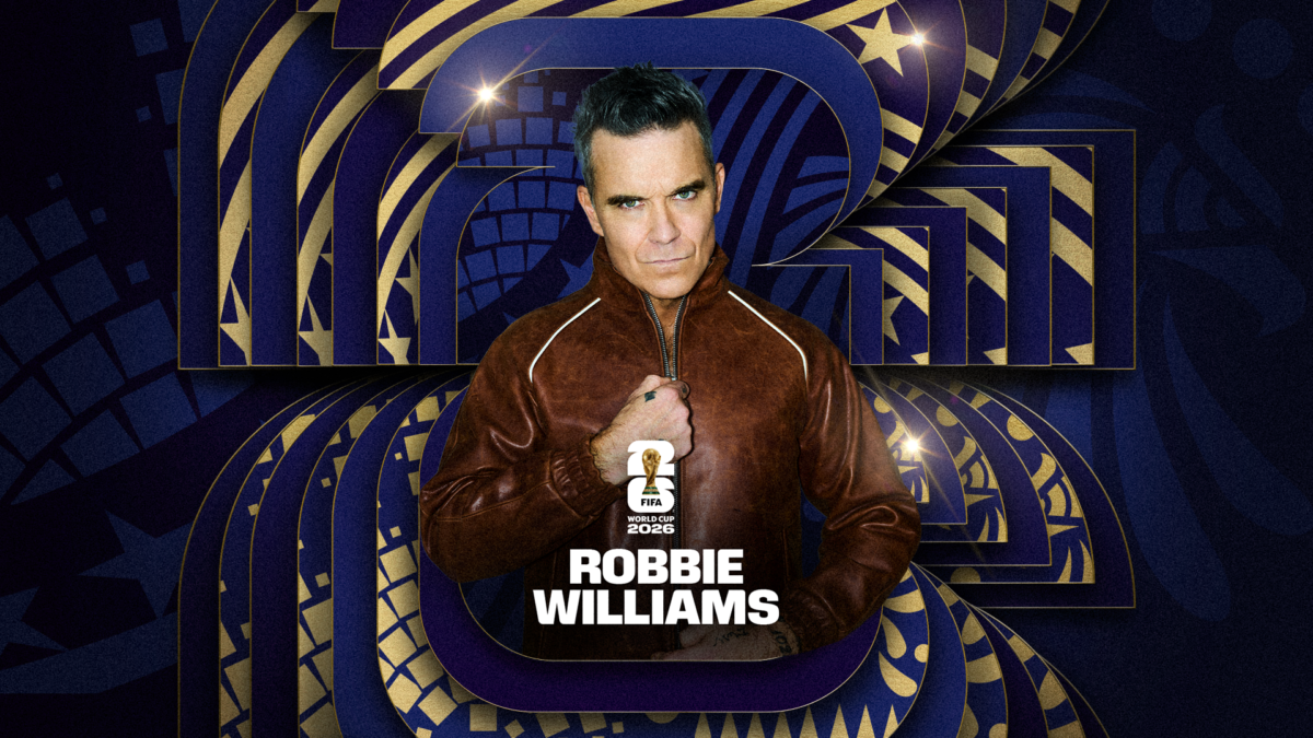 El cantante Robbie Williams es otro de los invitados al gran evento. 
