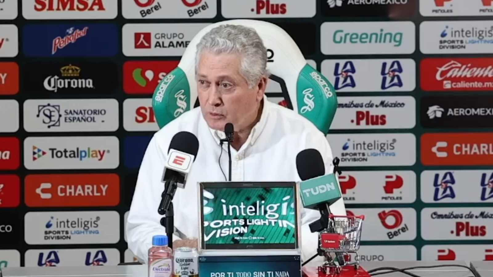 Víctor Manuel Vucetich, director técnico de Tigres.