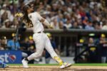 Fernando Tatis Jr. conecta su cuadrangular ante los Brewers