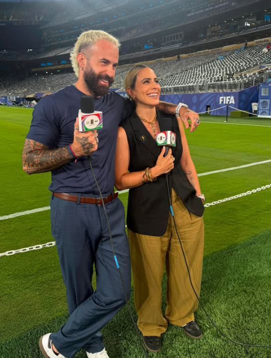 Valeria Marin y Marc Crosas en la cobertura del Mundial 2026 para TUDN