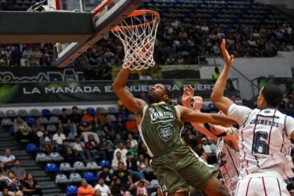 La serie terminó con un ganado y un perdido por equipo.