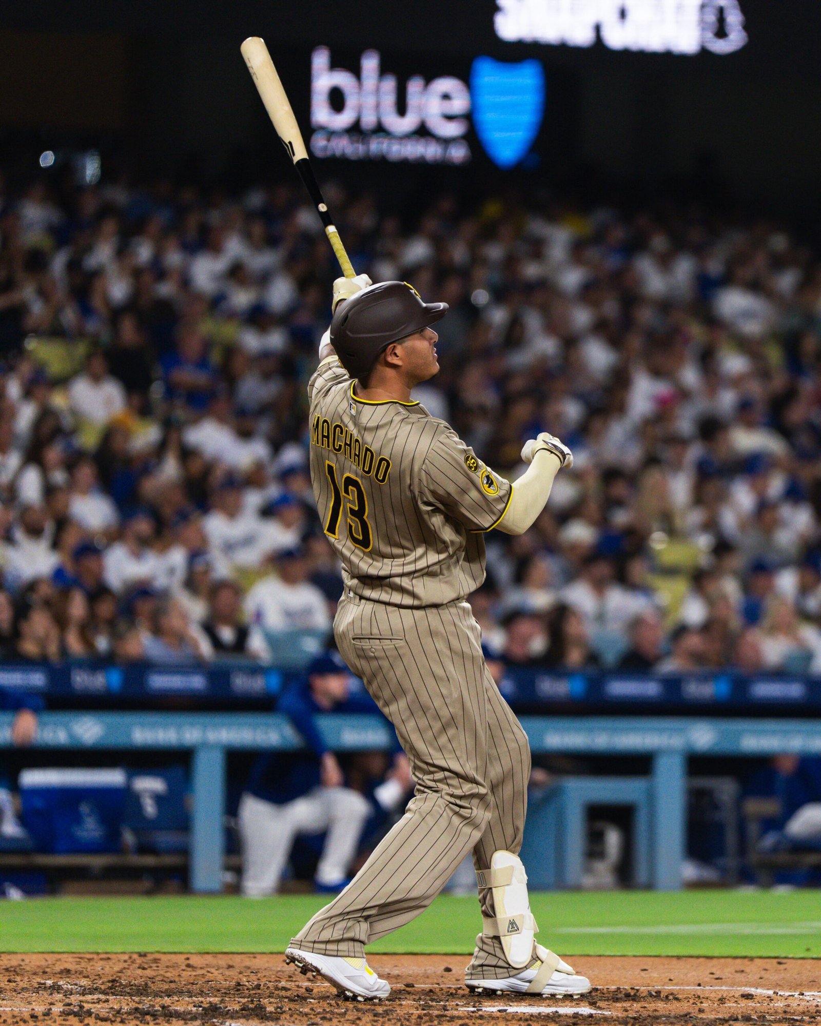 Manny Machado conecta jonrón ante Dodgers