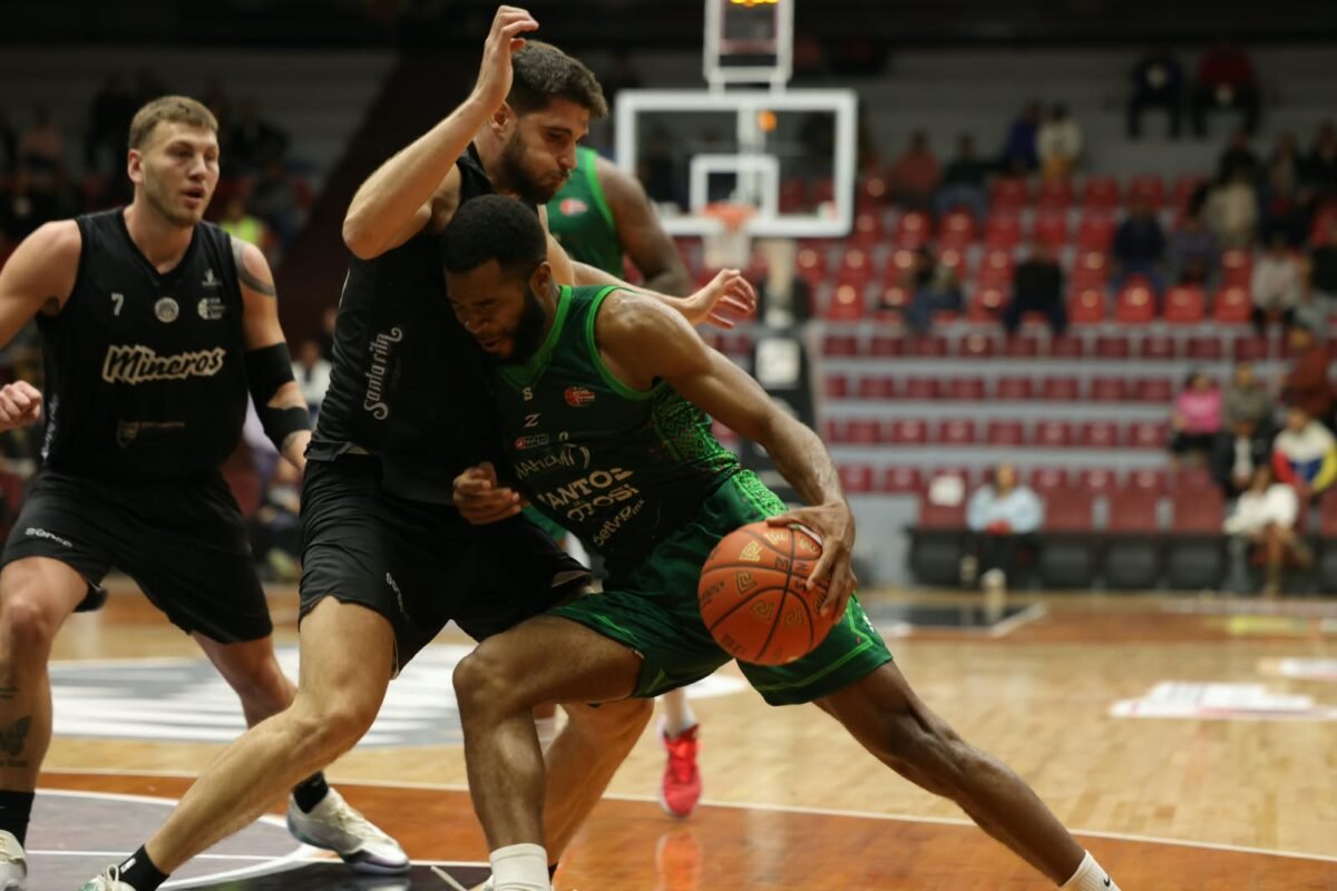 Mineros se llevó el primero de la serie ante San Luis.