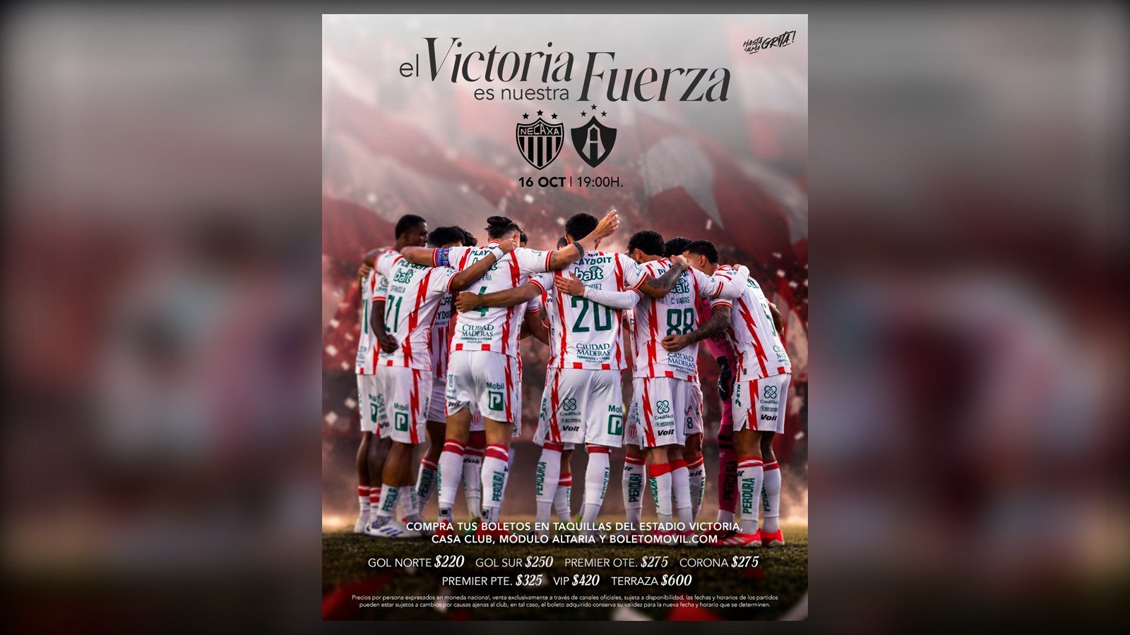 Cartel de Necaxa para el partido contra Atlas del 16 de octubre a las 19:00 horas, con los jugadores en un abrazo y los precios de los boletos.